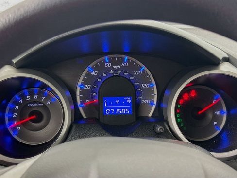 Used 2013 Honda Fit image 12