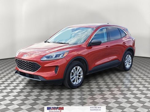 Used 2022 Ford Escape SE w/ Convenience Package image 2