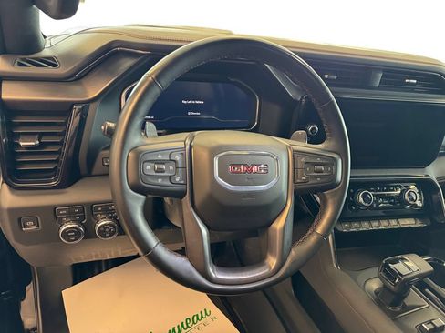 Used 2024 GMC Sierra 1500 AT4 w/ Technology Package AWD/4WD image 13
