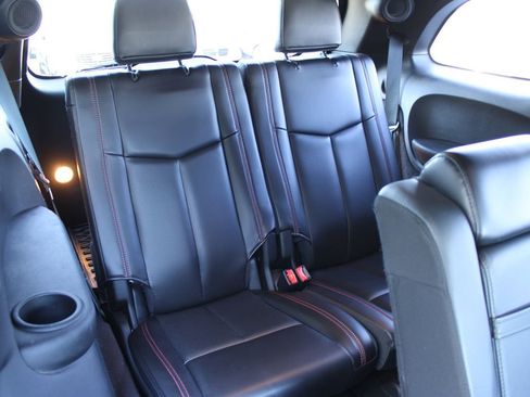 Used 2015 Dodge Durango R/T w/ Blacktop Package AWD/4WD image 27