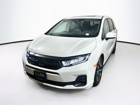 Used 2025 Honda Odyssey EX-L image 3