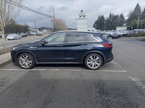 Used 2021 INFINITI QX50 Sensory image 9