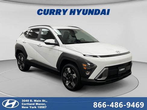 Used 2024 Hyundai Kona SEL AWD/4WD image 7