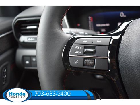 New 2026 Honda Pilot Black Edition image 12