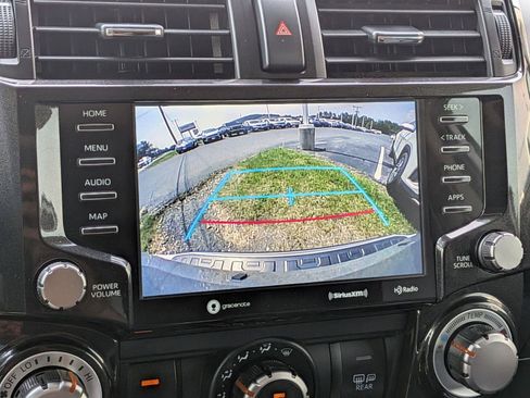 Used 2021 Toyota 4Runner TRD Off-Road Premium w/ Moonroof Package AWD/4WD image 26