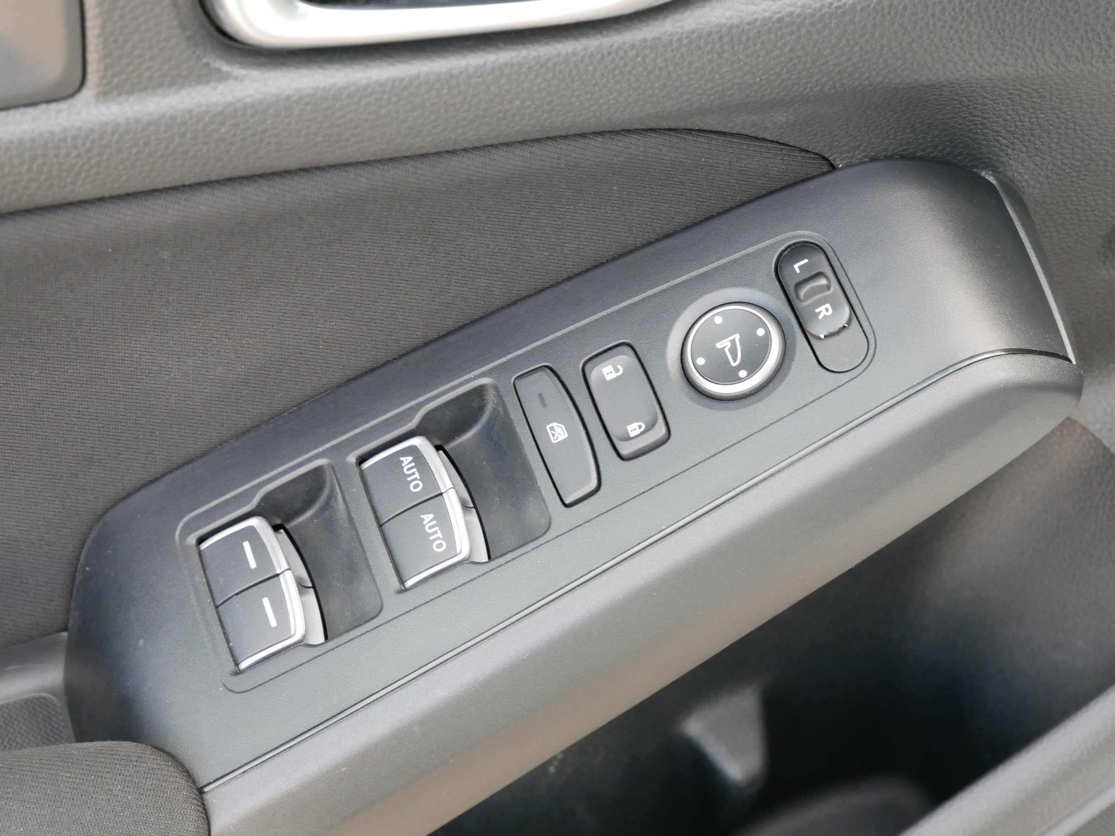 Used 2023 Honda Civic Sport image 19
