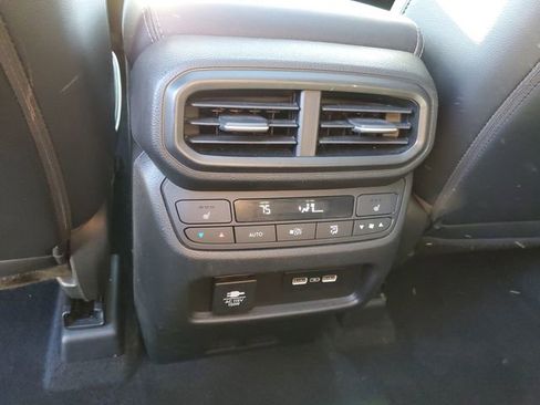 Used 2023 Honda Pilot Elite image 34