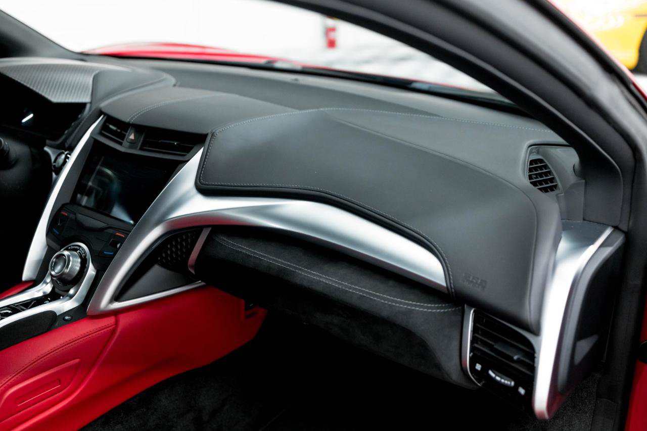 Used 2017 Acura NSX AWD/4WD image 66