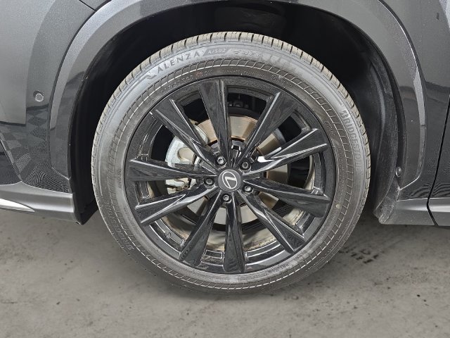 Certified 2026 Lexus NX 450h+ F Sport w/ Accessory Package (2T) AWD/4WD image 9