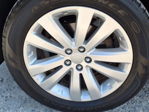 Used 2013 Subaru Forester 2.5X Limited image 9