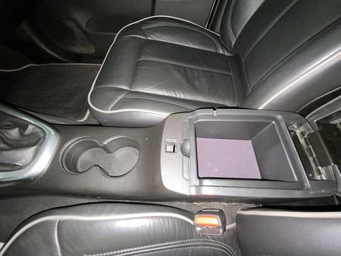 Used 2010 HUMMER H3T Luxury w/ Appearance Package image 19