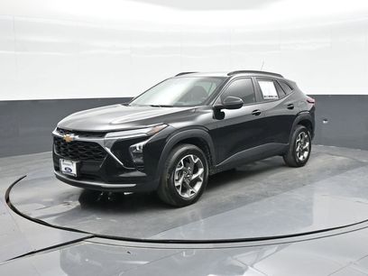 Used 2024 Chevrolet Trax LT w/ Driver Confidence Package