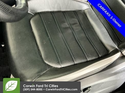 Used 2021 Volkswagen Atlas Cross Sport SEL Premium R-Line AWD/4WD image 24