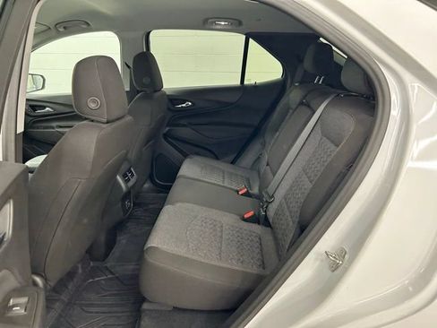 Used 2024 Chevrolet Equinox LT w/ LPO, Floor Liner Package FWD image 18