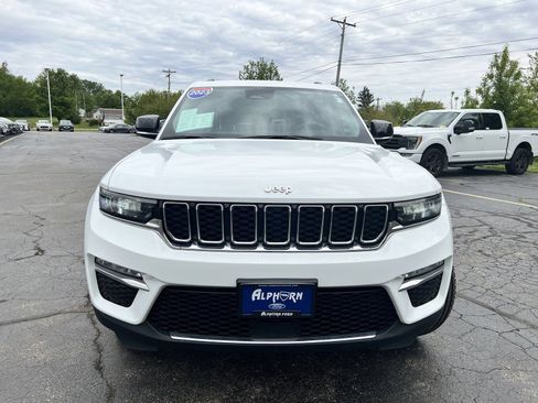 Used 2023 Jeep Grand Cherokee Limited AWD/4WD image 40