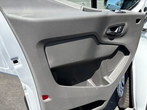 Certified 2025 Ford Transit 250 Low Roof w/ Exterior Upgrade Package RWD image 13