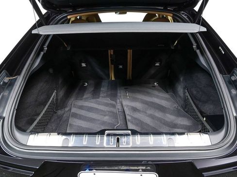 Used 2023 Porsche Panamera 4S w/ Premium Package image 31