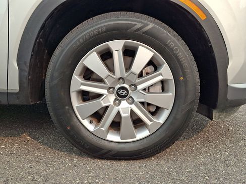 Certified 2024 Hyundai Palisade SEL FWD image 8