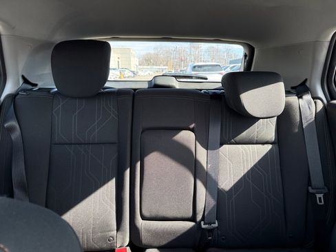 Used 2017 Chevrolet Trax LT image 36