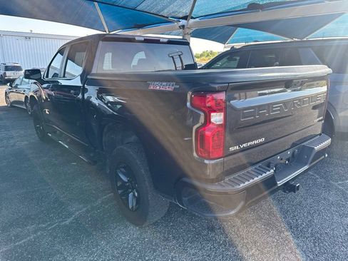 Used 2023 Chevrolet Silverado 1500 Custom Trail Boss AWD/4WD image 4