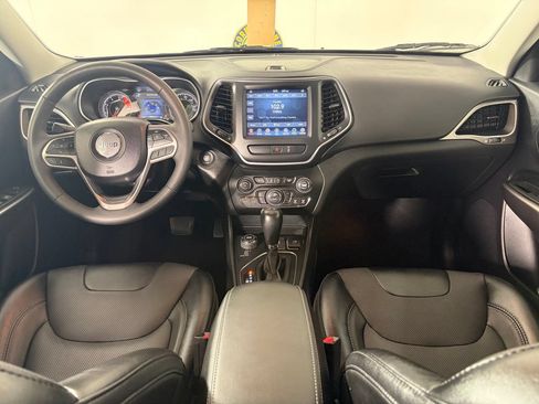 Used 2022 Jeep Cherokee Latitude Lux AWD/4WD image 5