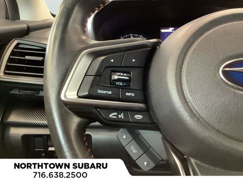 Used 2020 Subaru Crosstrek 2.0i Premium AWD/4WD image 19