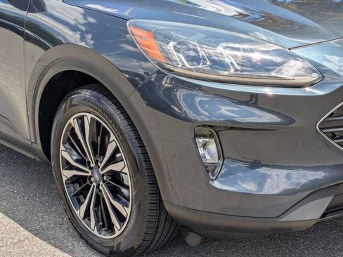 Used 2022 Ford Escape SEL w/ SEL Stealth AWD Package image 2