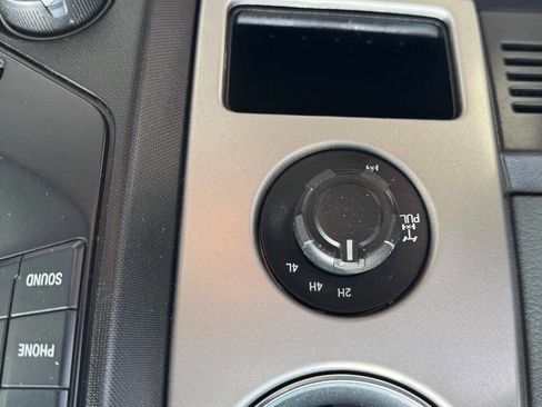 Used 2013 Ford F150 XLT w/ XLT Convenience Pkg image 17