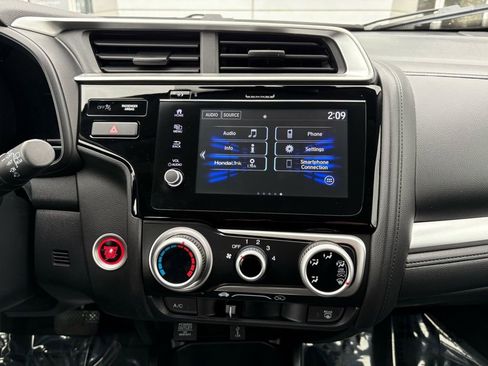 Used 2020 Honda Fit EX image 16