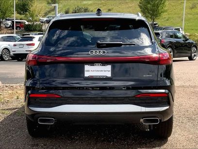 New 2025 Audi Q5 2.0T Premium Plus
