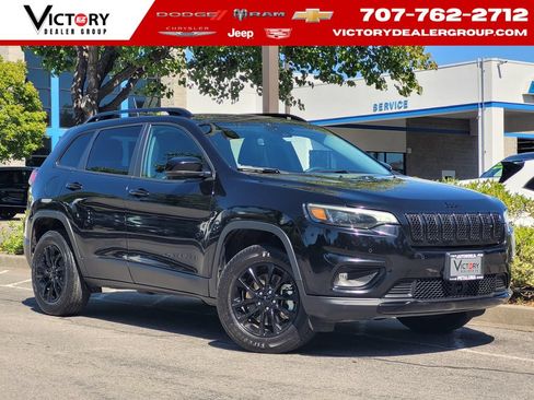 Used 2023 Jeep Cherokee Altitude Lux AWD/4WD image 1