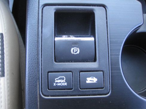 Used 2015 Subaru Outback 2.5i Limited image 41