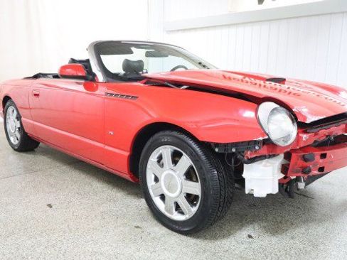 Used 2004 Ford Thunderbird RWD image 5