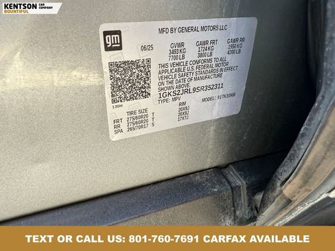 Used 2025 GMC Yukon XL Denali AWD/4WD image 38