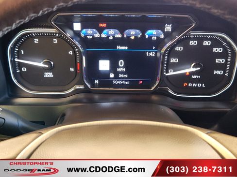Used 2023 GMC Sierra 3500 Denali w/ Denali Ultimate Package AWD/4WD image 10