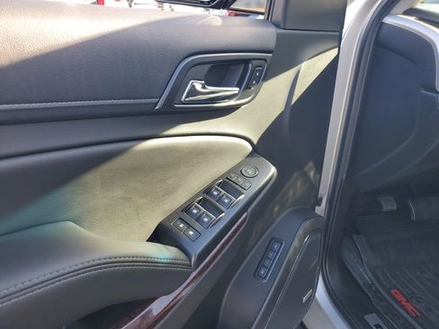 Used 2017 GMC Yukon SLT w/ Open Road Package image 26