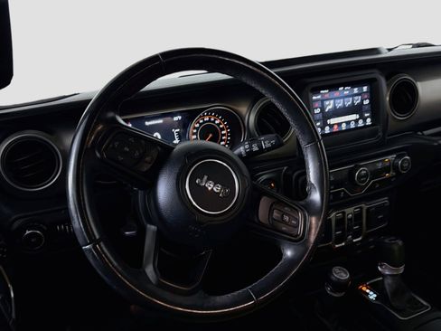 Used 2019 Jeep Wrangler Unlimited Sport S AWD/4WD image 18