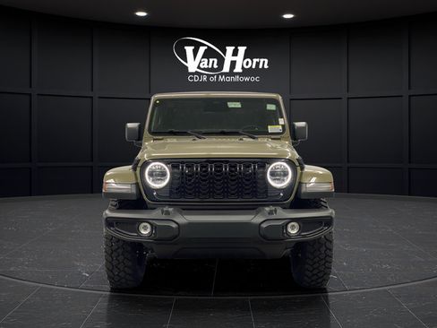 New 2026 Jeep Gladiator Willys AWD/4WD image 11
