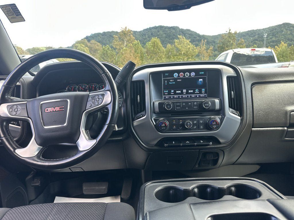 Used 2019 GMC Sierra 1500 SLE w/ SLE Value Package AWD/4WD image 15