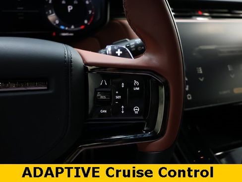 Used 2024 Land Rover Range Rover Sport image 47