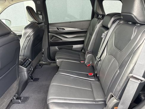 Used 2024 INFINITI QX60 Luxe w/ Cargo Package AWD/4WD image 6