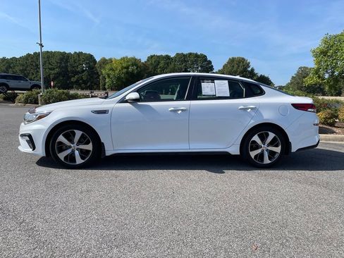 Used 2020 Kia Optima S FWD image 4