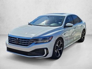 Used 2021 Volkswagen Passat 2.0T R-Line video 1