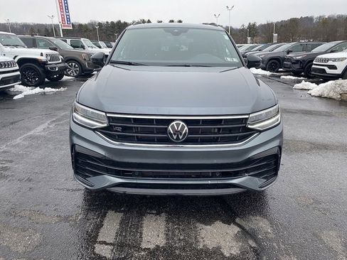 Certified 2024 Volkswagen Tiguan SE R-Line image 12