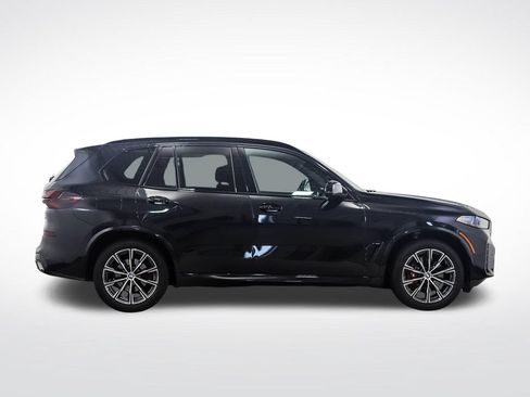 Used 2025 BMW X5 xDrive40i w/ M Sport Package AWD/4WD image 6