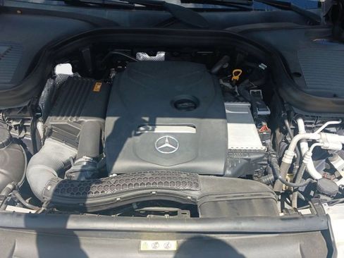 Used 2019 Mercedes-Benz GLC 300 image 9