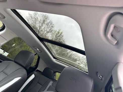 New 2026 Buick Envision Sport Touring image 30