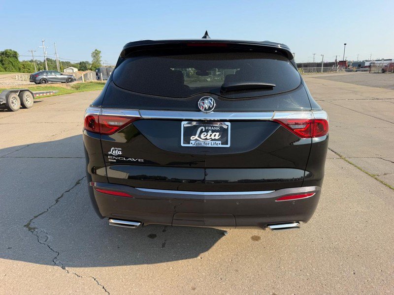 Used 2023 Buick Enclave Essence w/ LPO, Floor Liner Package AWD/4WD image 5
