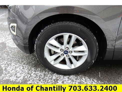 Used 2015 Ford Edge SEL image 28