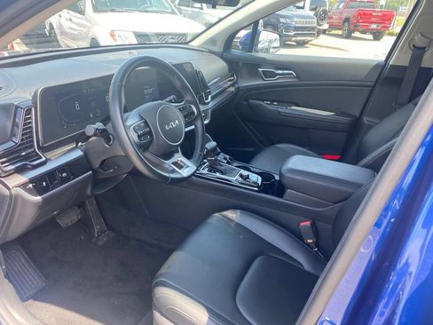 Certified 2023 Kia Sportage EX FWD image 23